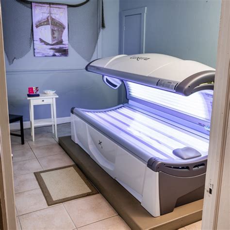 Top 10 Best Tanning Salons Near Amsterdam, Noord.